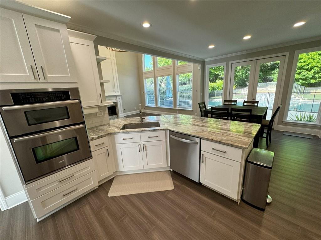 1025 Beacon Hill Crossing