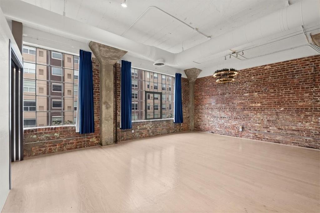 434 Marietta Street NW 301