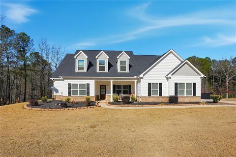 Homes For Sale - 95 Hawthorn Lane<br/> Covington, GA 30014