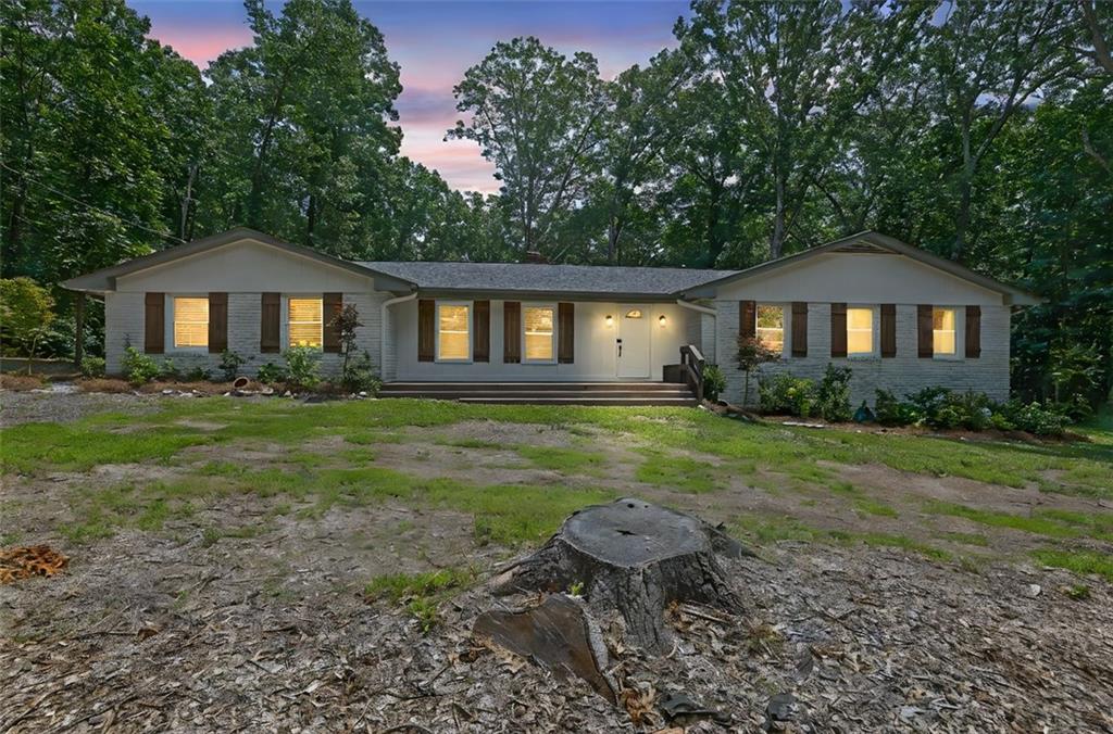 2546 N Crestview Drive