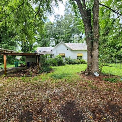 Homes For Sale - 5300 Flakes Mill Road<br/> Ellenwood, GA 30294