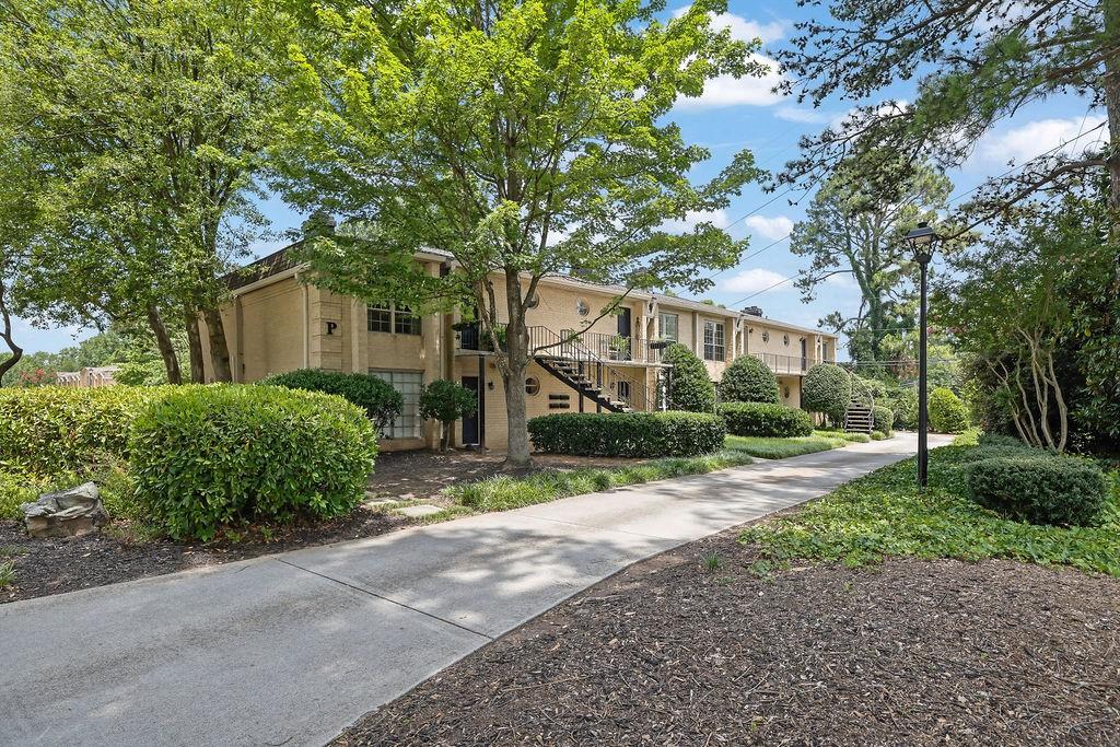 5400 Roswell Road P3