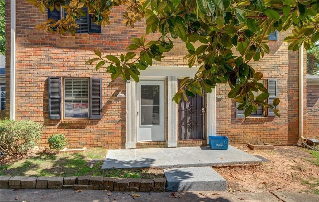 Great property in a desired location. It has many updates including new LVP Flooring & New paint. The Kitchen was updated last year with new Cabinets and SS appliances.This property is on the bus line and within walking distance to shoppings and restaurants. It's inside the perimeter and very close to 285. Schedule your showing to view this beautiful home!