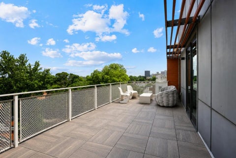 Condo For Sale - 775 Juniper Street #602<br/> Fulton County, Atlanta, GA 30308
