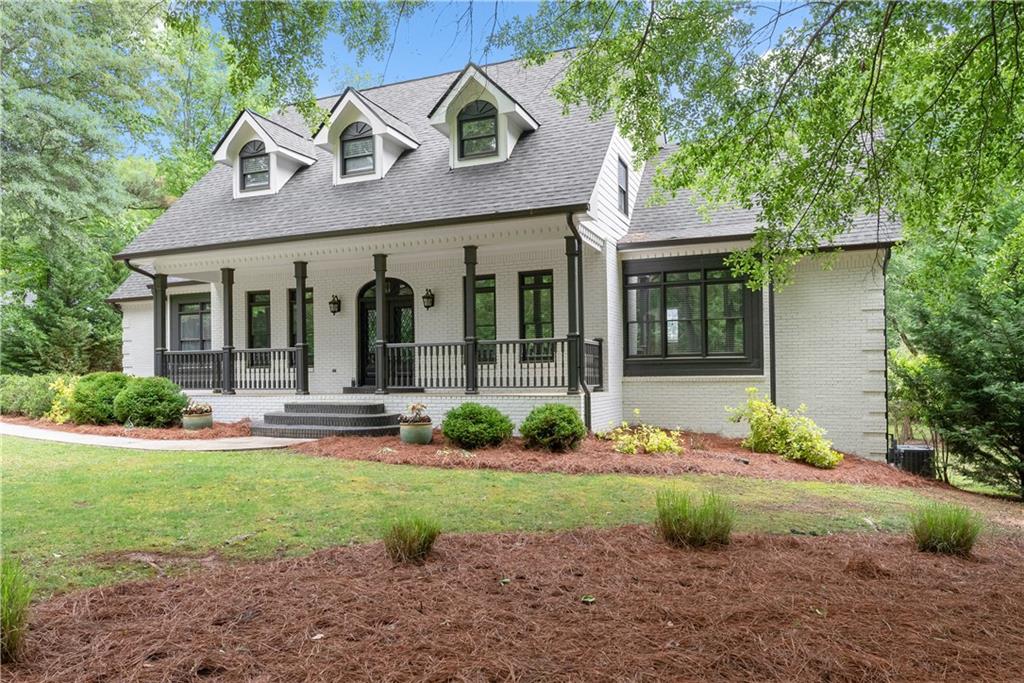 5094 Meadowbrook Circle