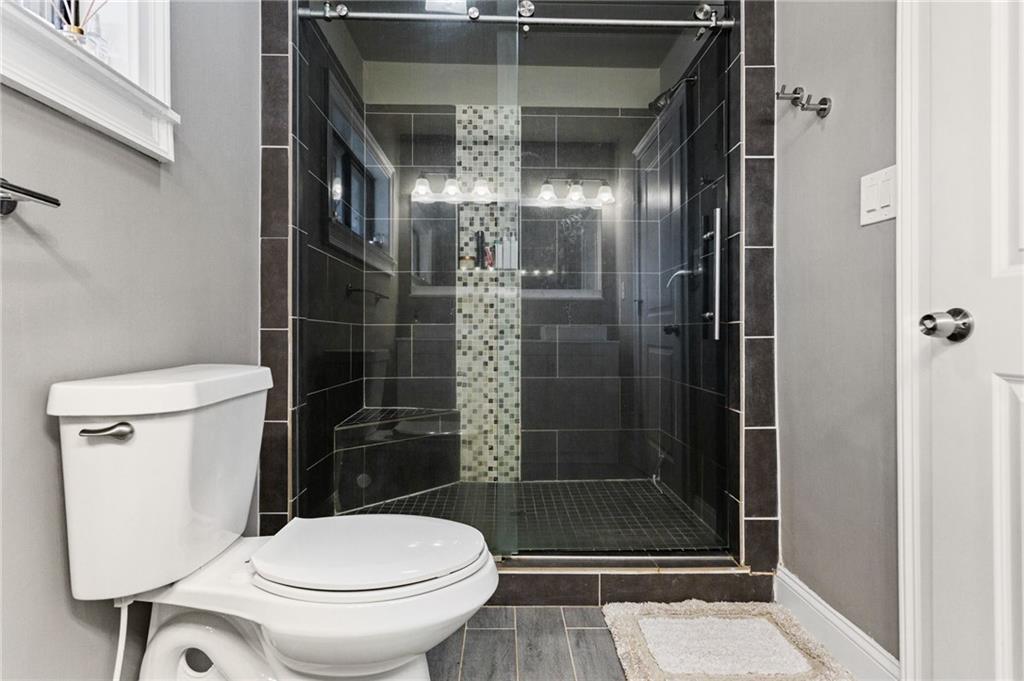 852 Frances Drive SE