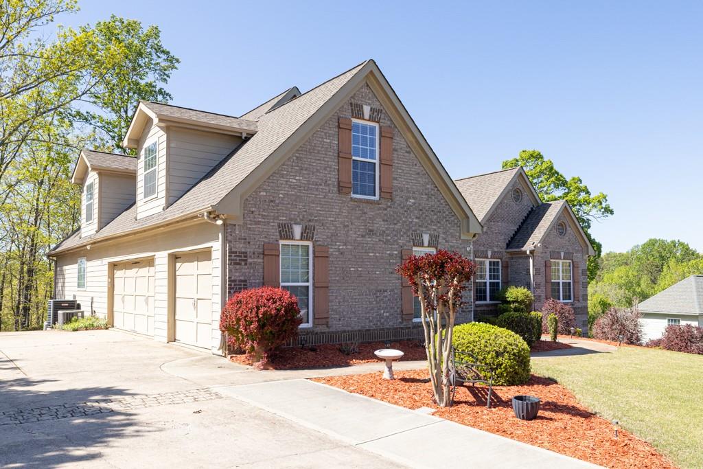 3464 Hickory Lake Drive, Gainesville, Georgia image 4