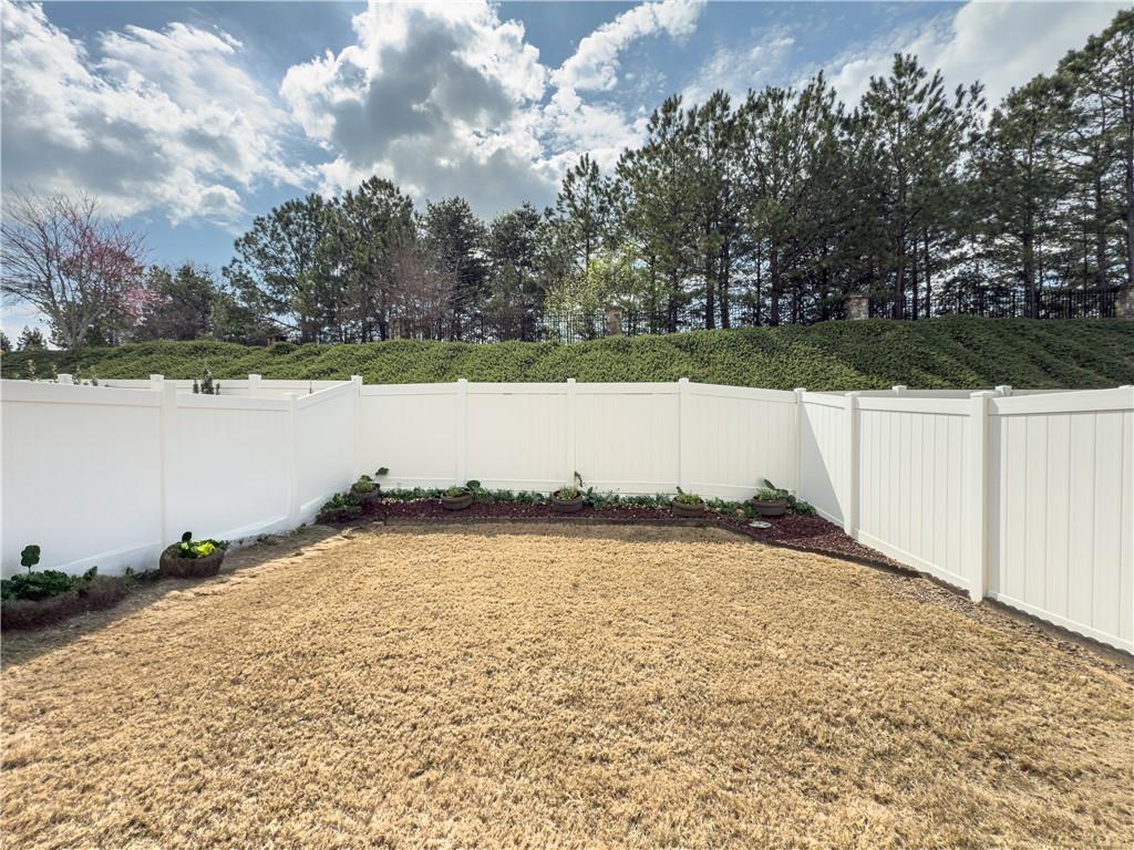 3318 Sardis Bend Drive, Buford, Georgia image 35