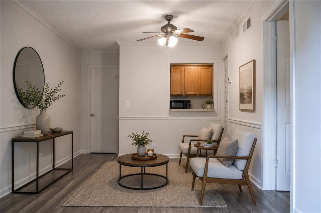 2805 NE Northeast Expy Way NE C-14