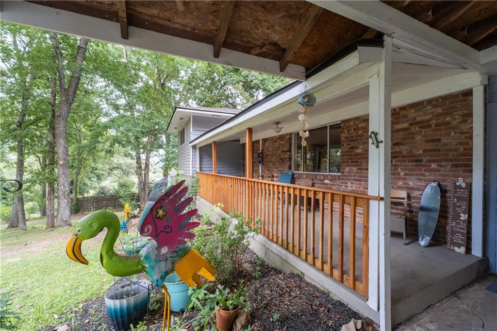 31 Rock Fence Circle SE