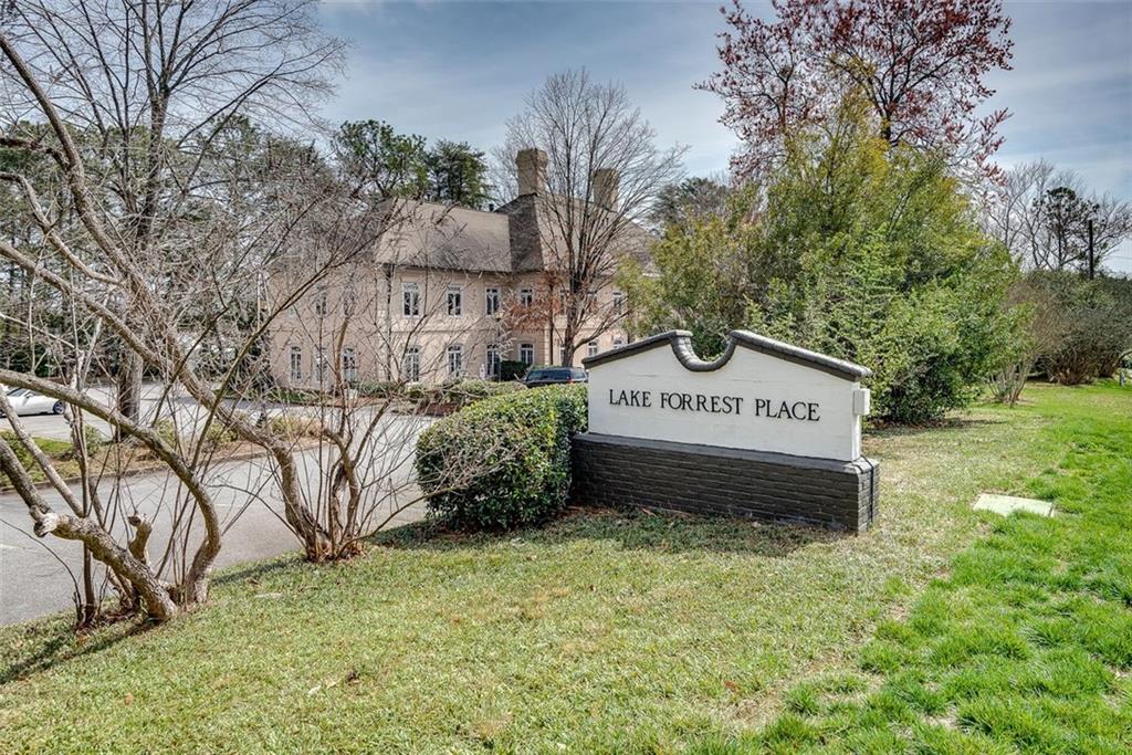 6065 LAKE FORREST Drive NW Suite 170