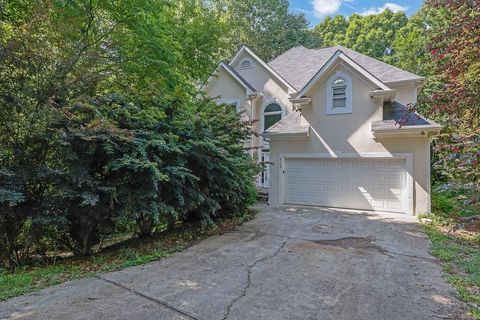 6708 Thornwood Court Flowery Branch GA 30542