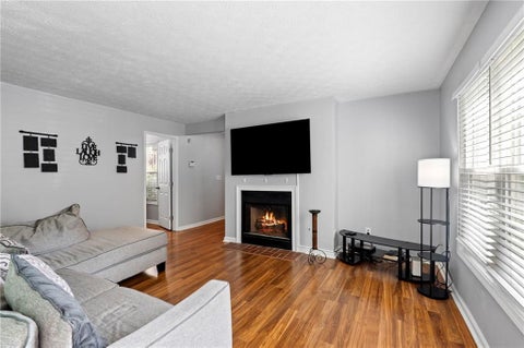Condo For Sale - 1211 Glenleaf Drive<br/> Peachtree Corners, GA 30092
