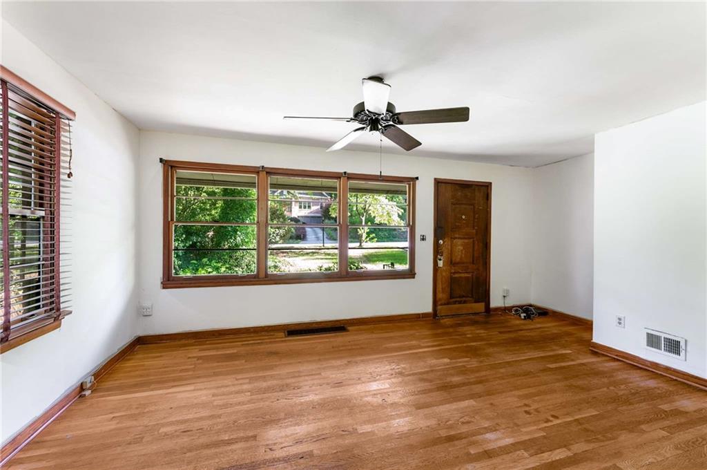 511 Oakview Road