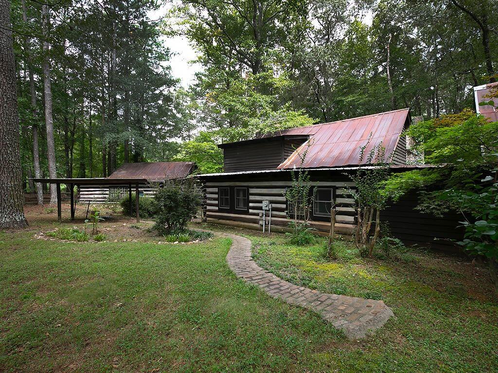 3401 Clay Road SW