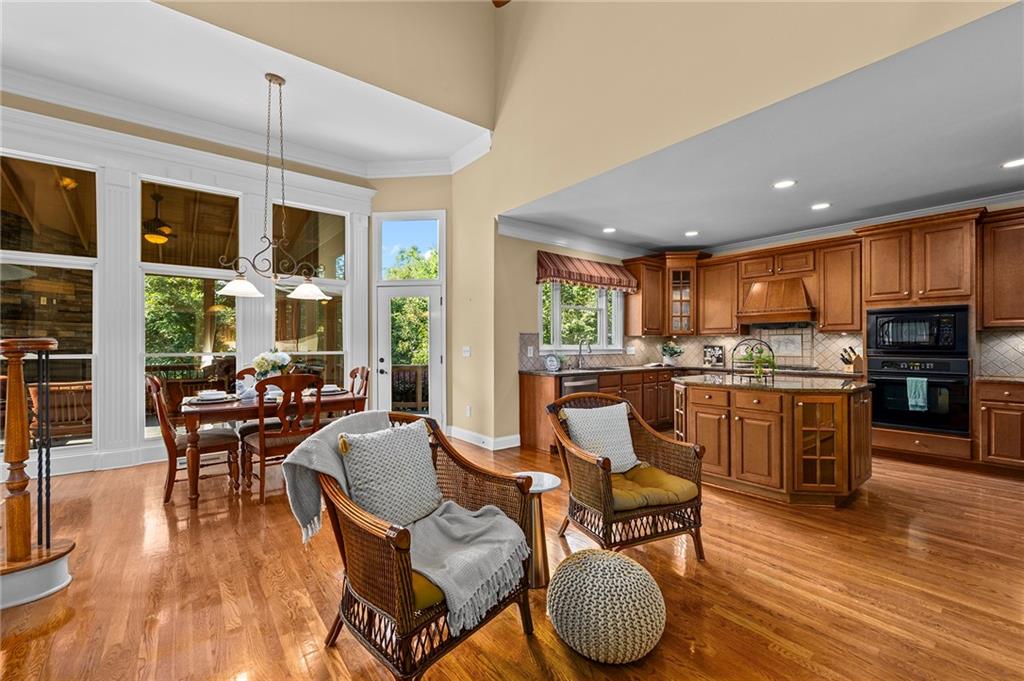 325 N Brooke Drive