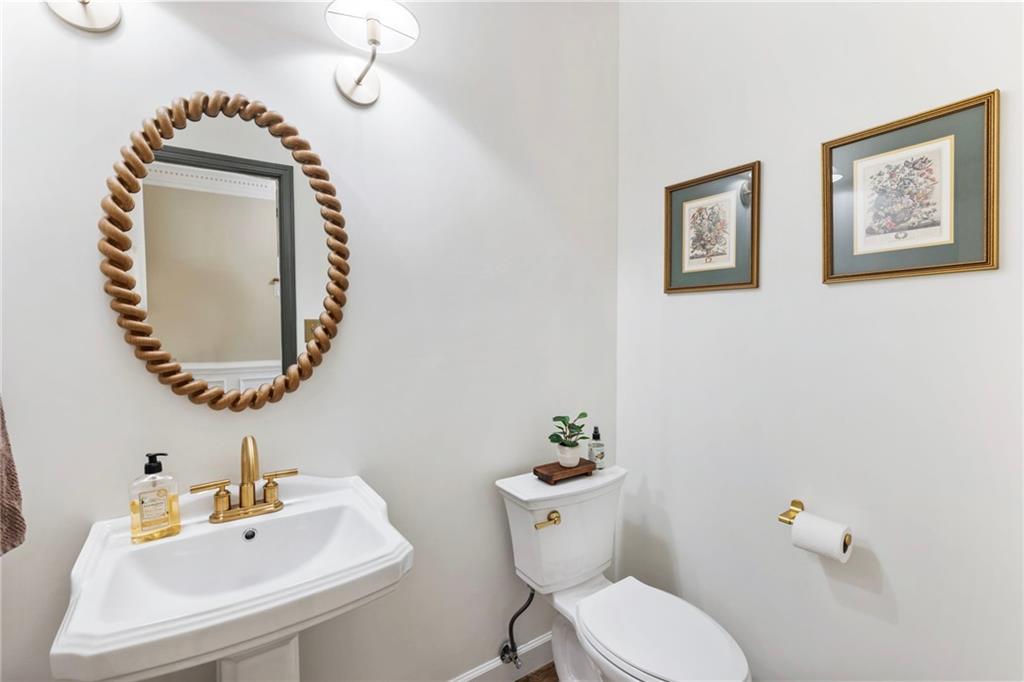 2885 Arborwoods Drive