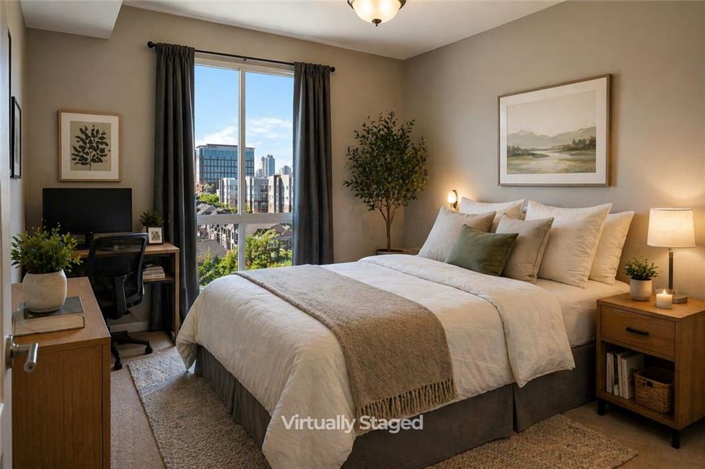 711 Cosmopolitan Drive NE 715