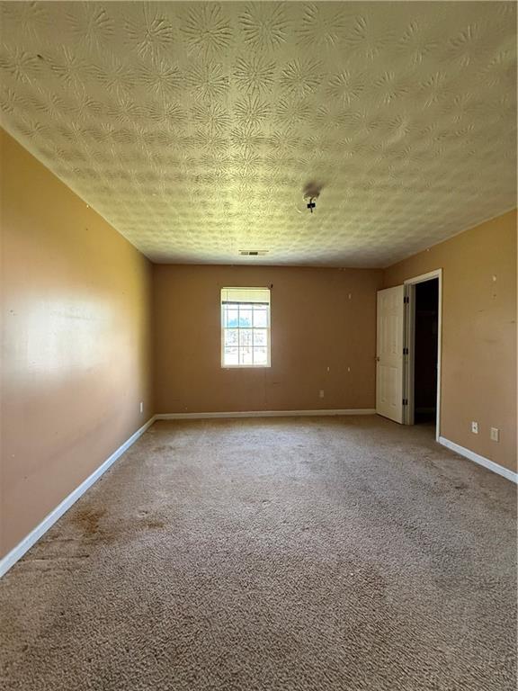 1750 Bob White Lane SE