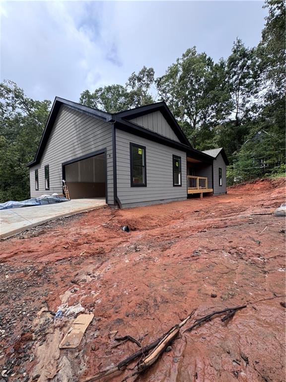 33 Ridge Crest Court