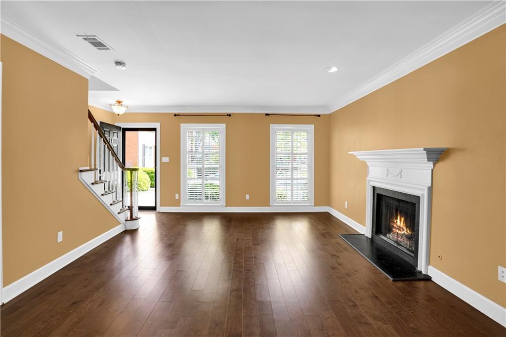 84 Mount Vernon Circle