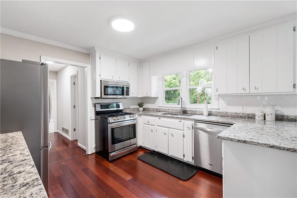 Windsor Oaks - Residential