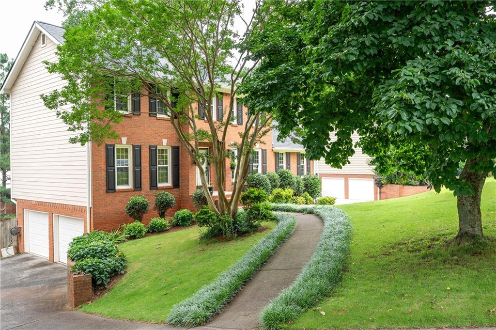 Windsor Oaks - Residential