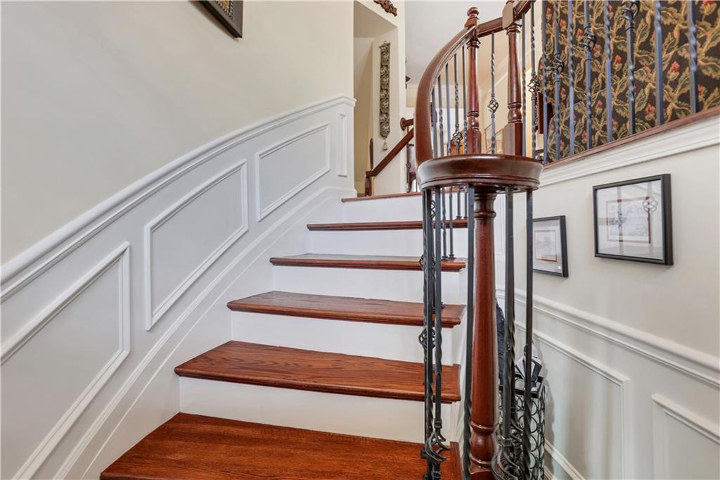 4916 Colchester Court SE 9