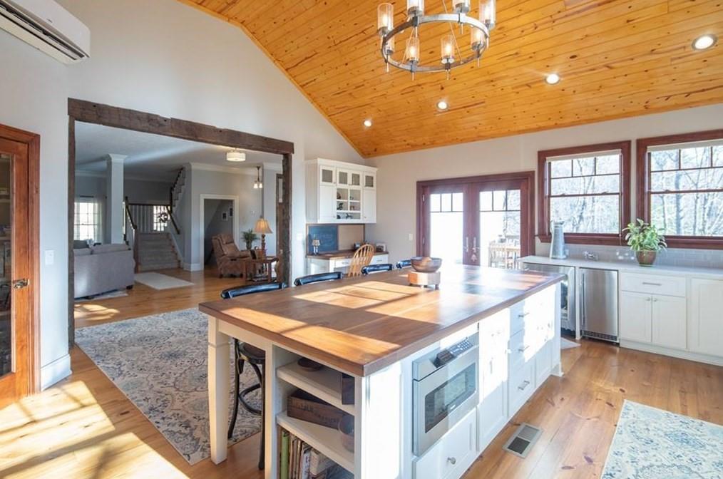 1249 Little Mountain Road