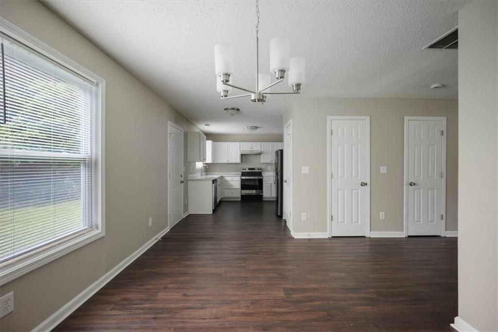 3915 Cypress Pointe Drive, Union City, Georgia image 14