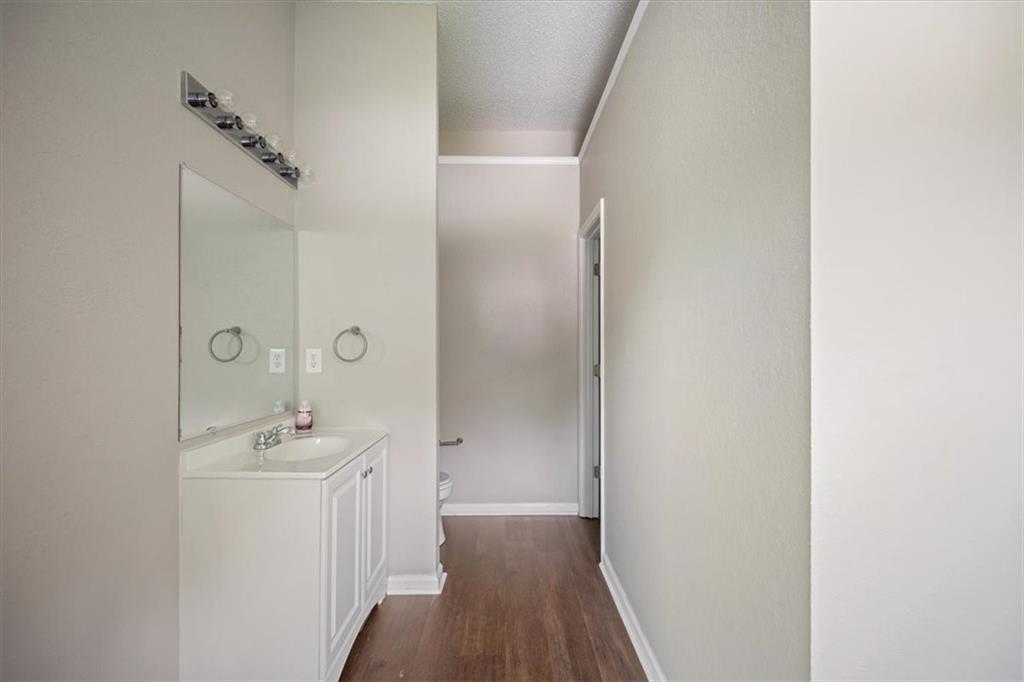 3915 Cypress Pointe Drive, Union City, Georgia image 21