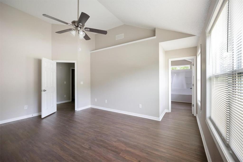 3915 Cypress Pointe Drive, Union City, Georgia image 17