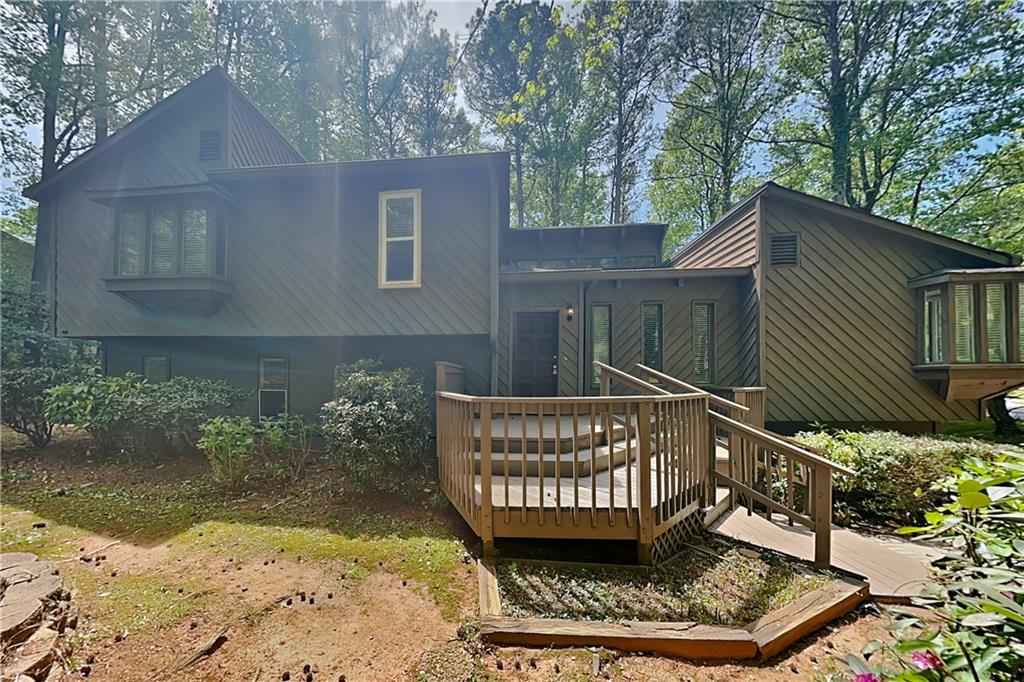 Welcome to 3218 Holly Mill Run, a charming residence located in Marietta, Georgia. This property offers a perfect blend of comfort and convenience in a sought-after neighborhood.
Key Features:
Easy access to local amenities and major highways
Spacious living areas
Modern kitchen with updated appliances and countertops
5 bedrooms and 3 bathrooms
Outdoor space for relaxation and entertainment
Neighborhood Highlights:
Excellent schools in the Cobb County School District
Close proximity to shopping centers and restaurants
Near beautiful parks and recreational areas
This Holly Mill Run property presents an excellent opportunity for homeowners looking for a comfortable living space in a prime location.