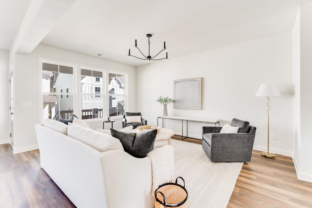 3846 Cottage Circle