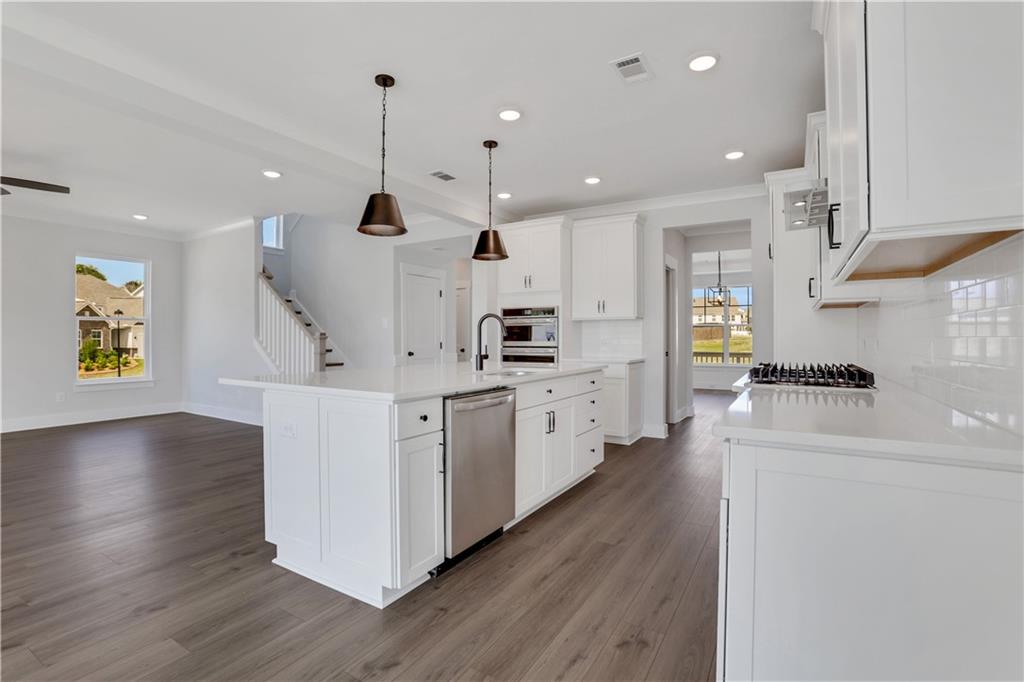 6901 Lancelot Court, Flowery Branch, Georgia image 19