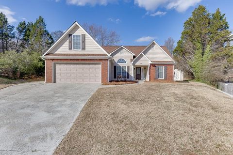 A home in Hoschton