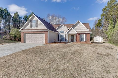 A home in Hoschton