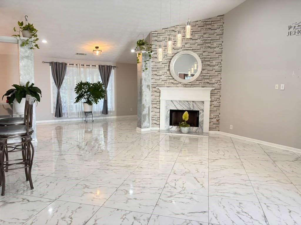2010 Glen Parke Ct