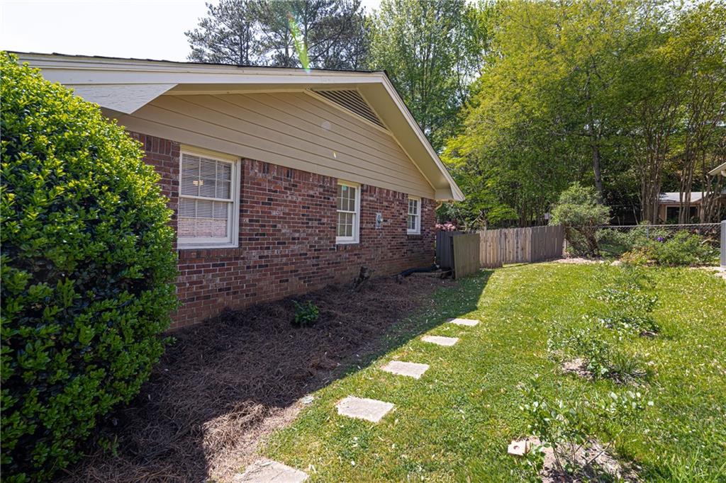 4350 Bonaparte Drive, Tucker, Georgia image 7