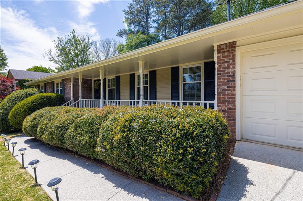 4350 Bonaparte Drive, Tucker, Georgia image 4