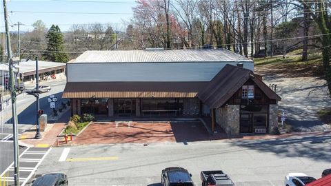 11 S Grove Street Dahlonega GA 30533