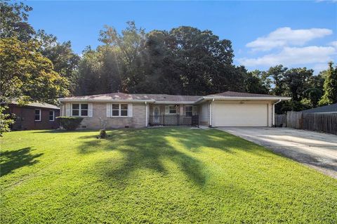 2283 Clifton Springs Manor Decatur GA 30034