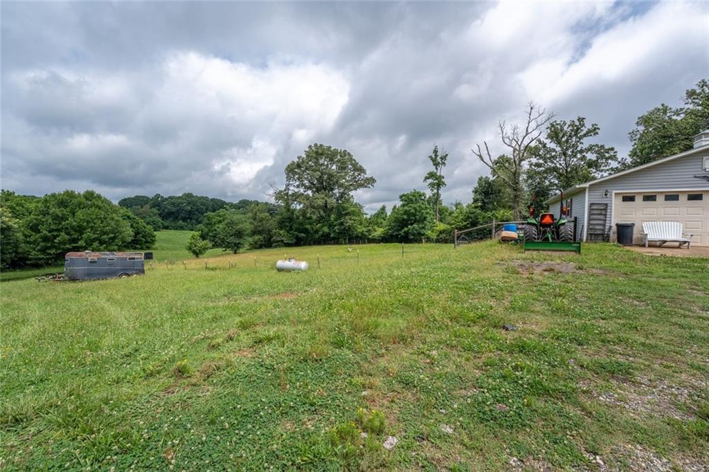 735 Hale Road