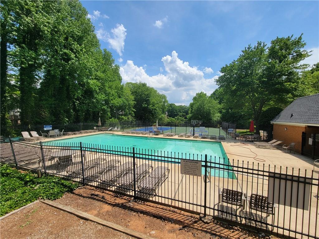 3838 Glenlake Springs Court, Kennesaw, Georgia image 31