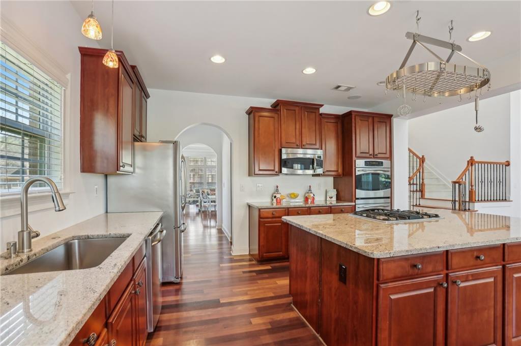4540 Hastings Drive, Cumming, Georgia image 7