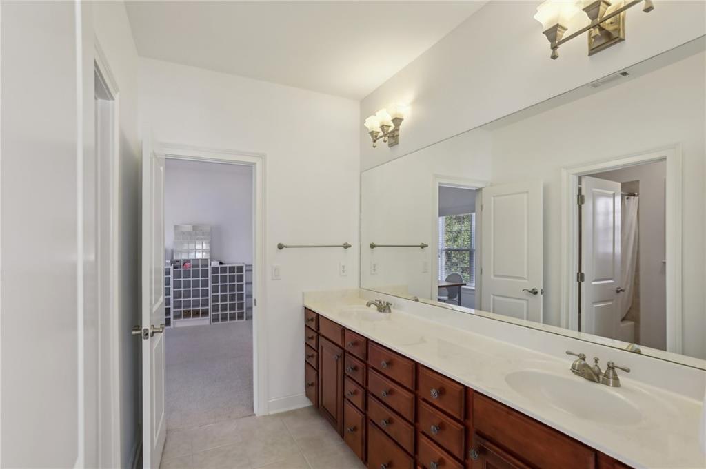 4540 Hastings Drive, Cumming, Georgia image 27