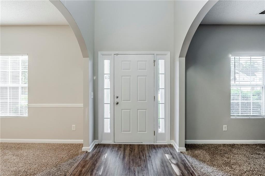 6285 Polar Fox Court