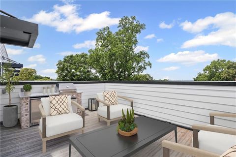 Townhouse For Sale - 500 Motivation Circle<br/> Fulton County, Atlanta, GA 30309