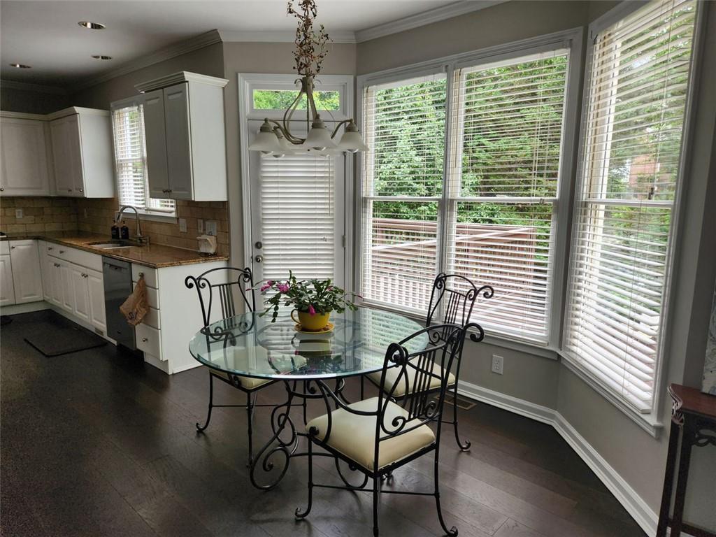365 Autumn Breeze Drive, Roswell, Georgia image 12