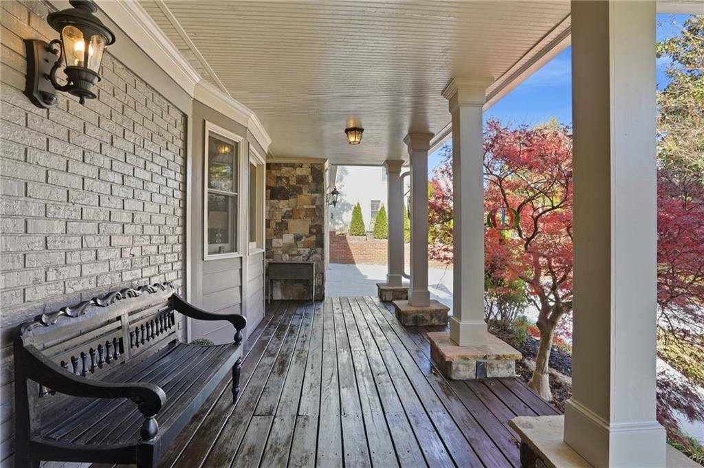 33 Old Stonemill Road NE